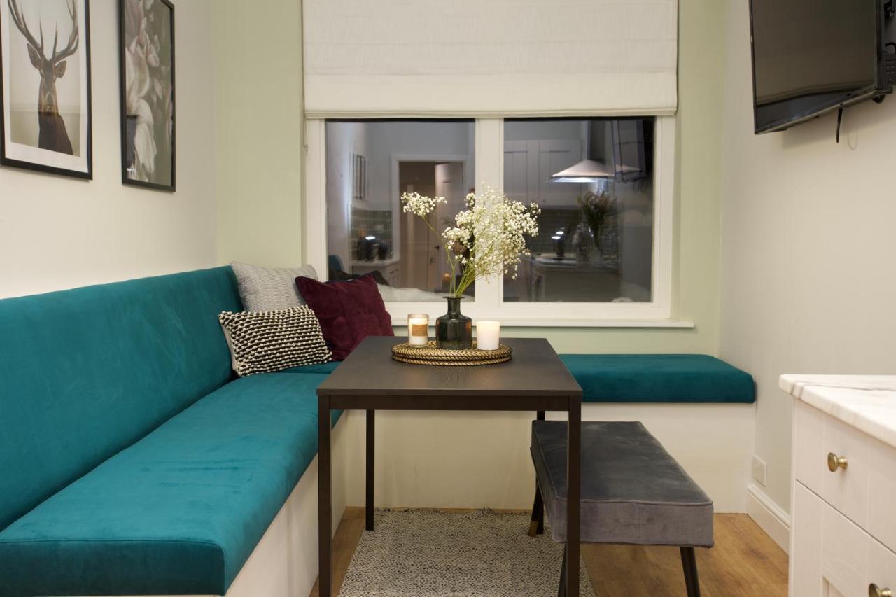 Lincoln House Apartments บักซ์ตัน ภายนอก รูปภาพ