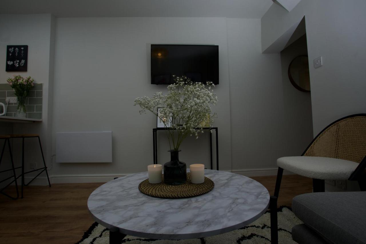 Lincoln House Apartments บักซ์ตัน ภายนอก รูปภาพ